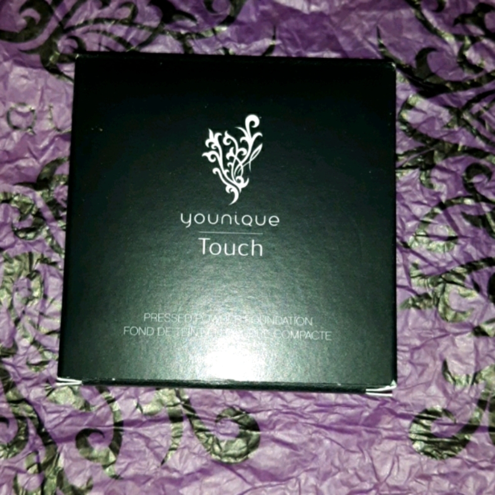 Brand new Younique Touch foundation Voile